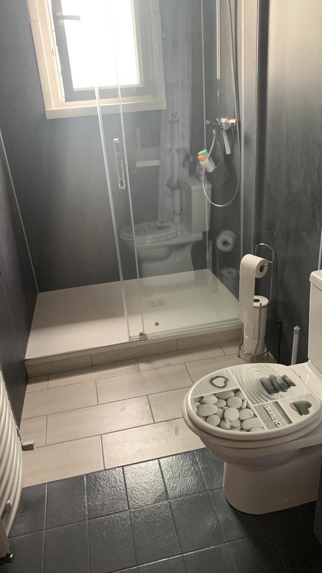 Couleur Framboise Apartment ลองวีย์ ภายนอก รูปภาพ